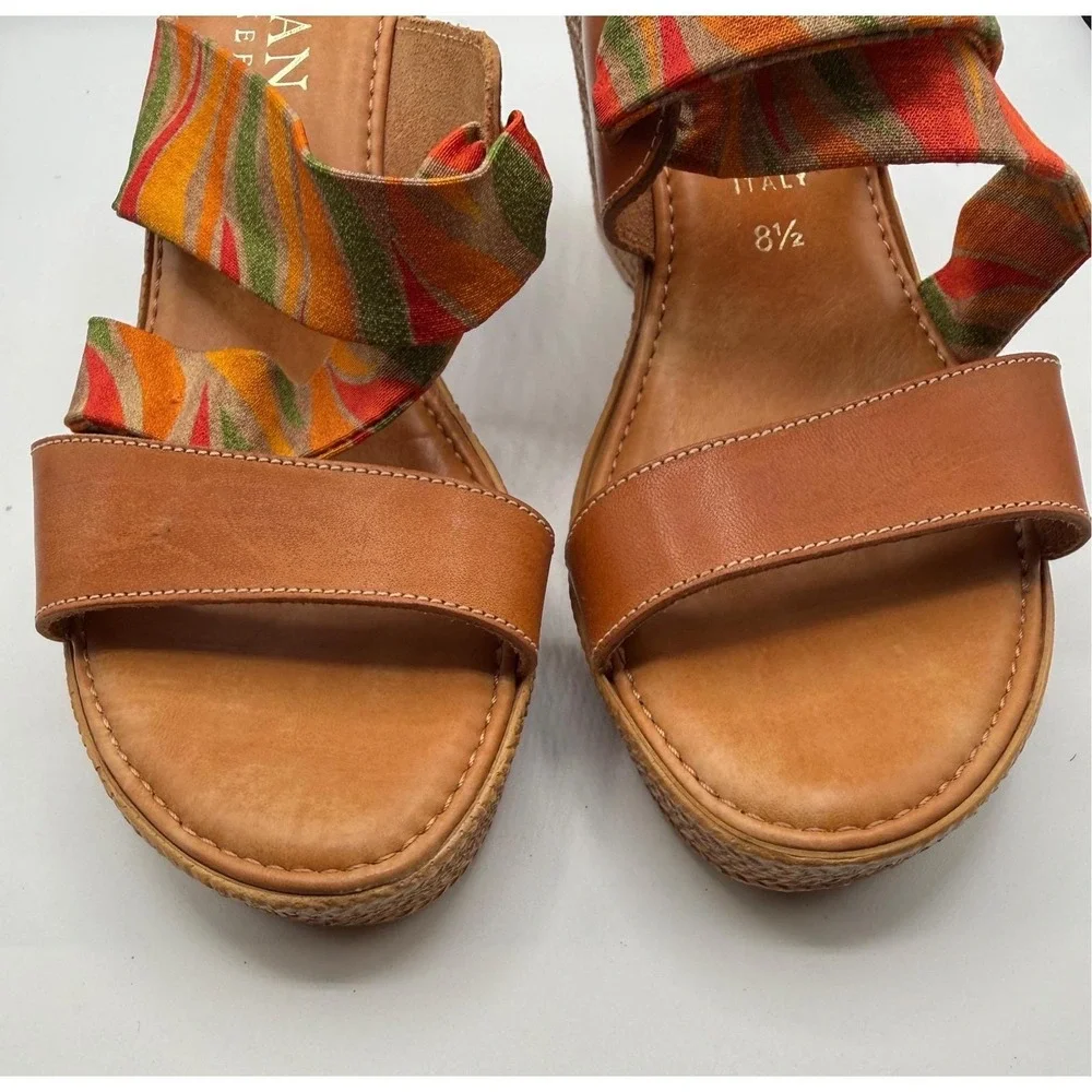 Italian Shoemaker Women 8.5 Multicolor Strap Slip On Wedge Heel Open Toe Sandals